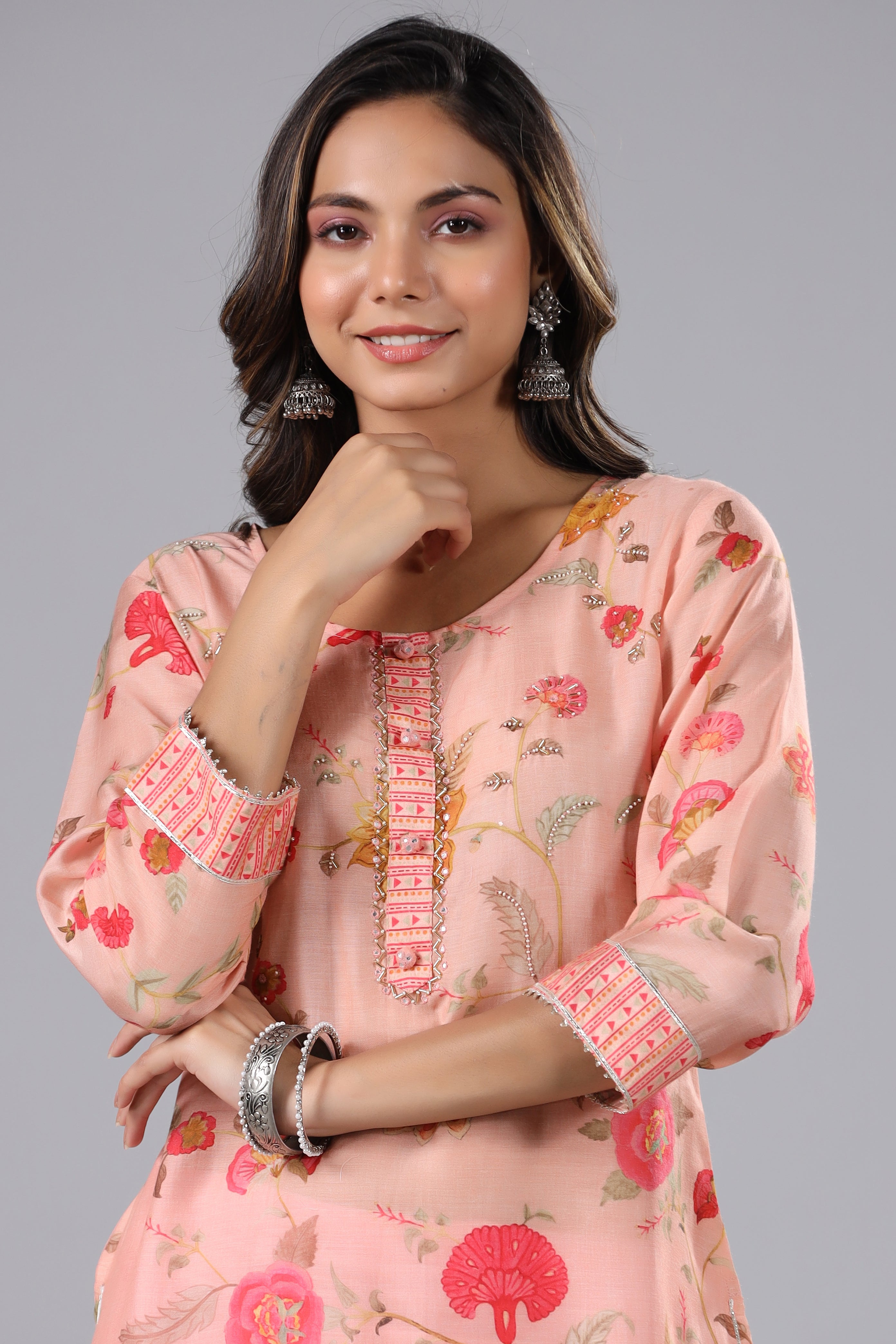 Women Light Peach  Color Floral Printed Straight Fit Kurti