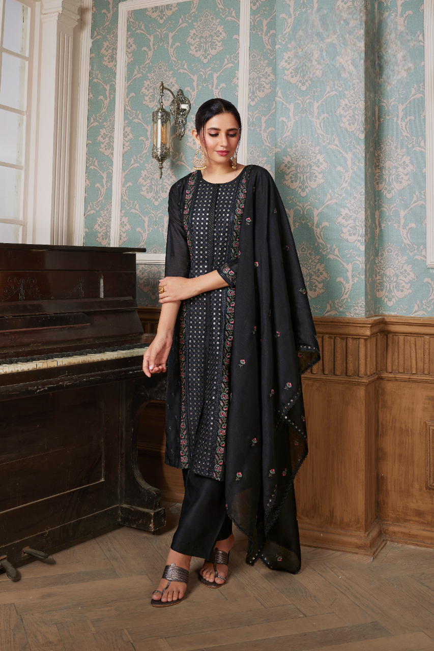 Women's Black Semi Silk Kurti Suit With Dupatta