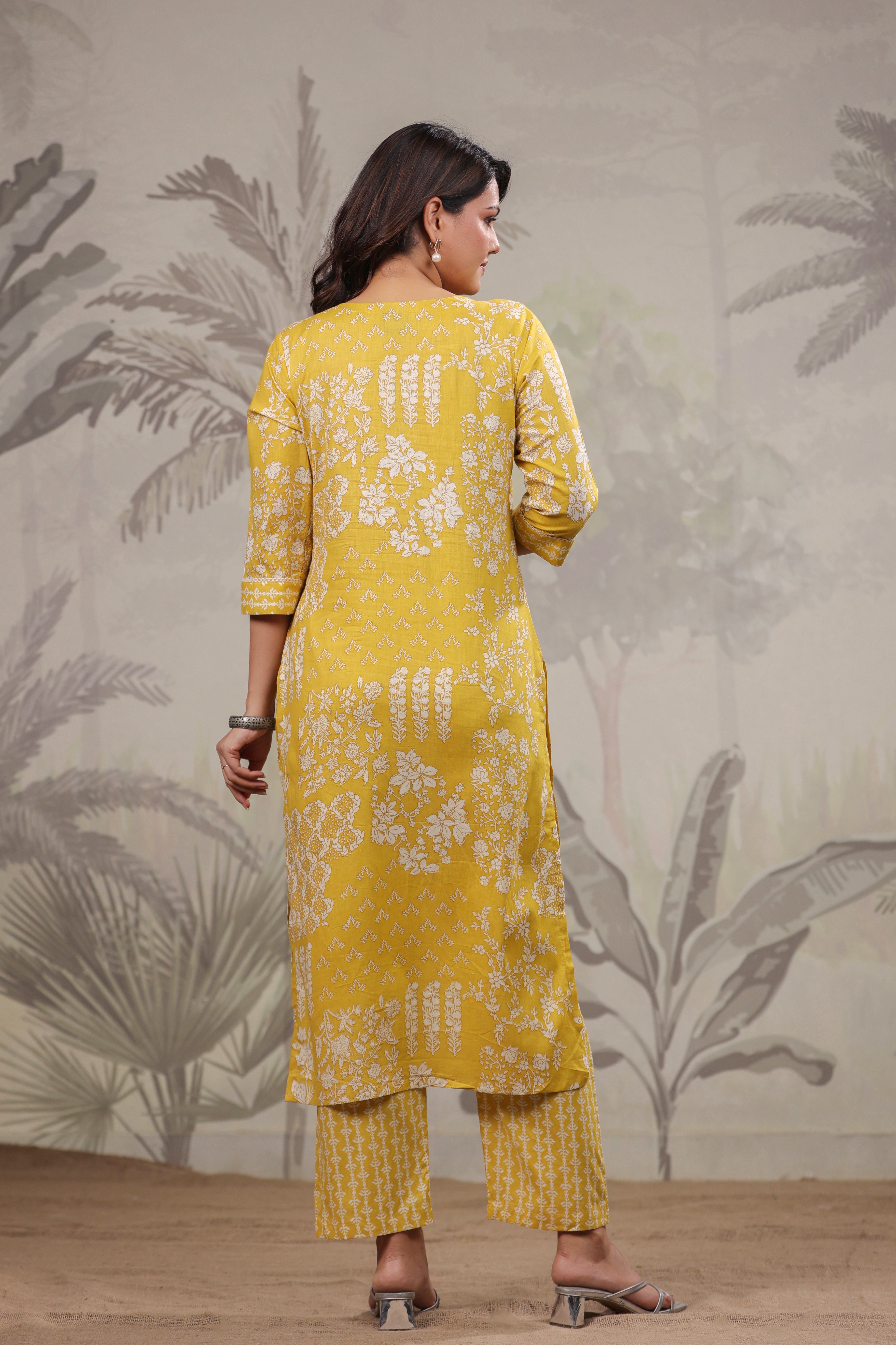 Women Yellow Floral Printed Fancy Kurti Suit