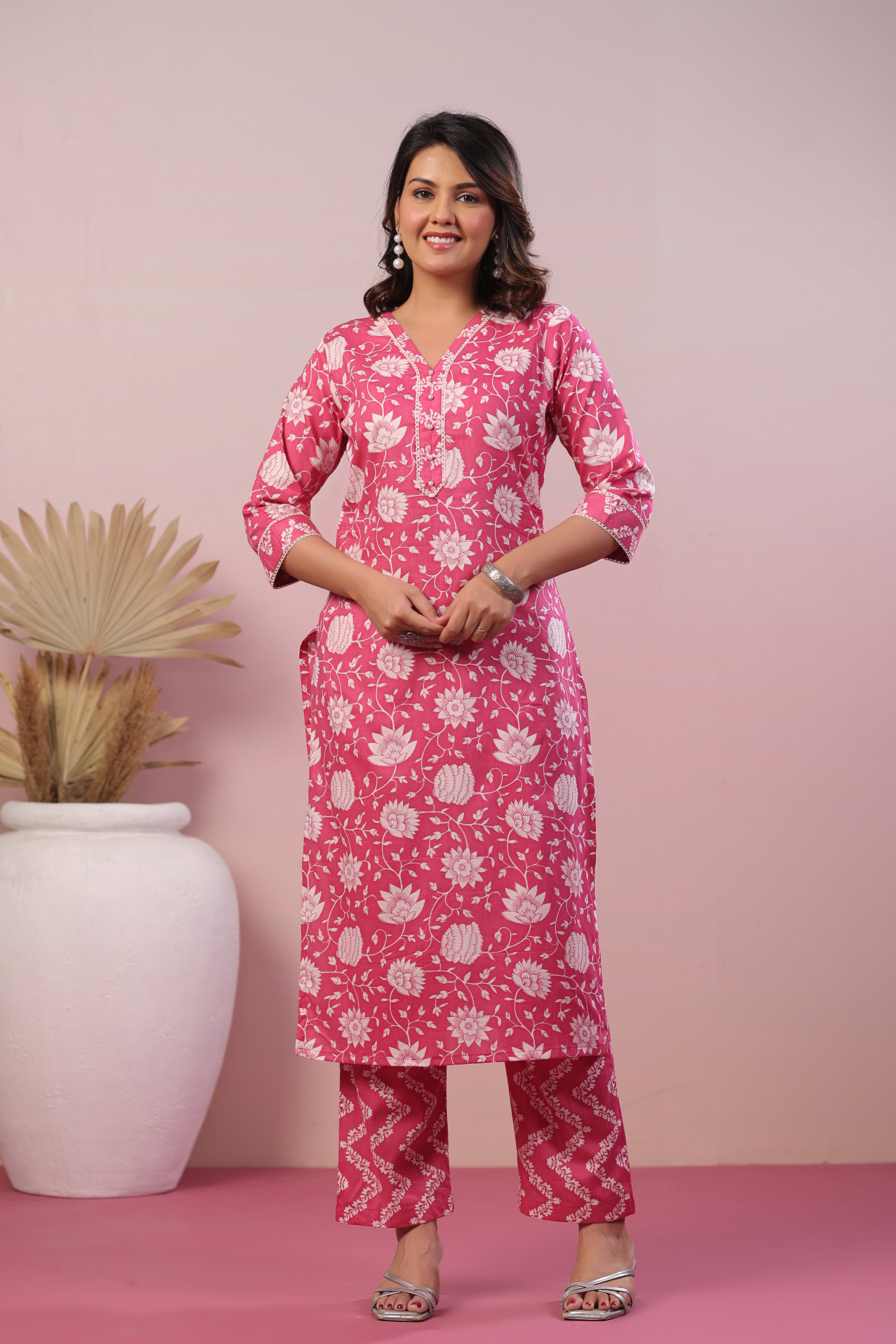 Women Floral Printed Fancy Kurti Suit