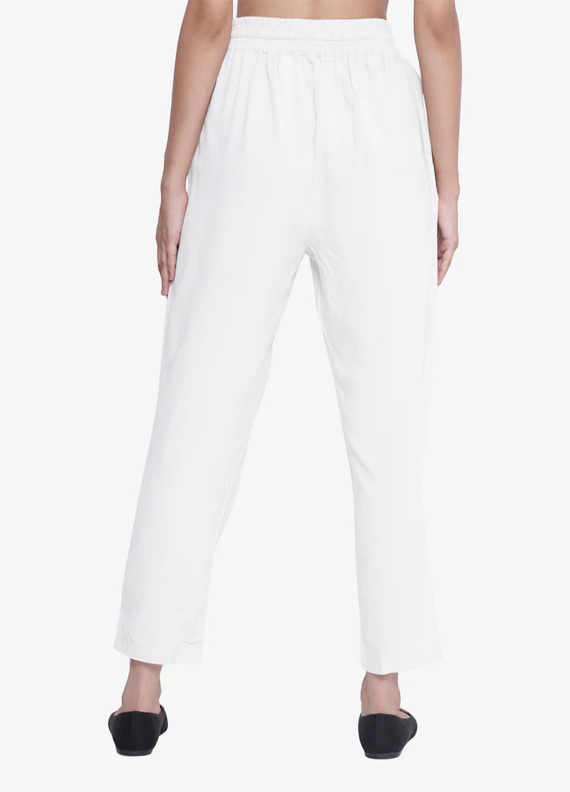 Women's White Stylish Casual Travelling Pant