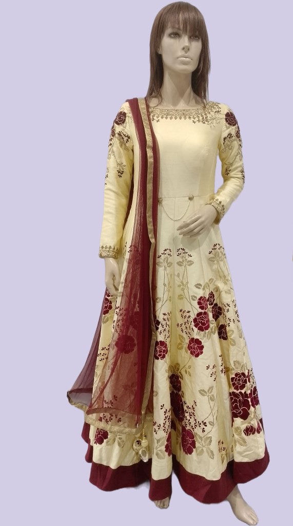 Woman's Cream Floral Printed Full Length Churidar Suit With Dupatta